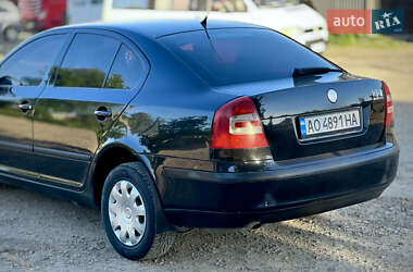Лифтбек Skoda Octavia 2008 в 