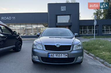 Лифтбек Skoda Octavia 2012 в 