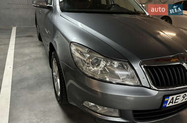 Лифтбек Skoda Octavia 2012 в 