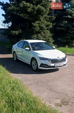 Ліфтбек Skoda Octavia 2023 в Кам'янському