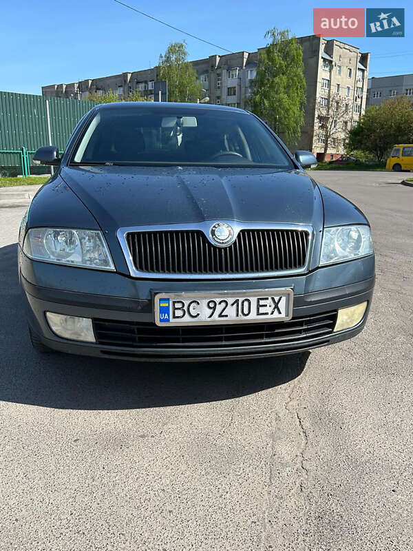 Лифтбек Skoda Octavia 2006 в Дрогобыче