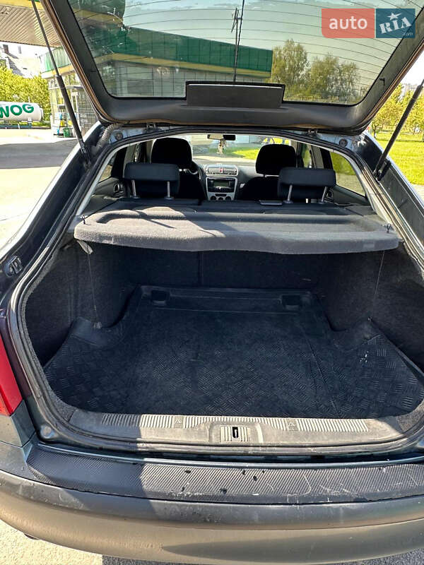 Лифтбек Skoda Octavia 2006 в Дрогобыче