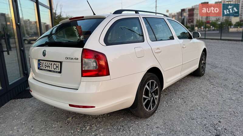 Универсал Skoda Octavia 2012 в Киеве