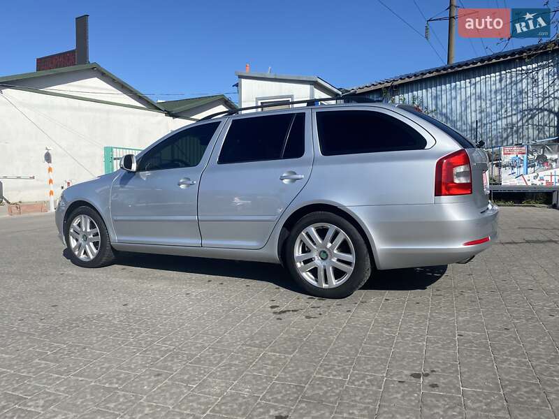Универсал Skoda Octavia 2011 в Львове