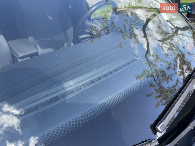 Универсал Skoda Octavia 2014 в Вишневом