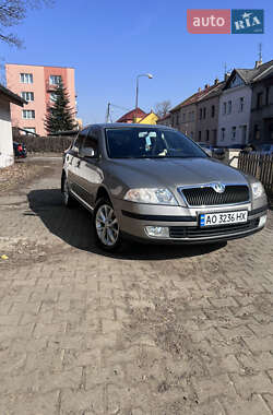 Ліфтбек Skoda Octavia 2008 в 