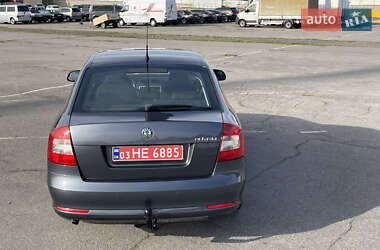 Лифтбек Skoda Octavia 2010 в 