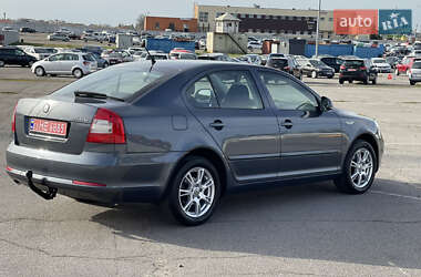 Лифтбек Skoda Octavia 2010 в 