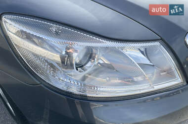 Лифтбек Skoda Octavia 2010 в 