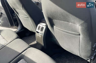 Лифтбек Skoda Octavia 2010 в 