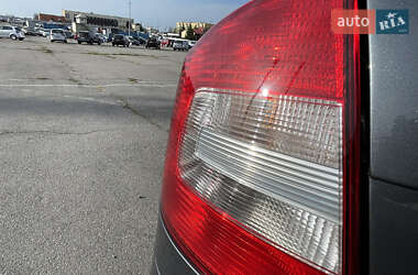 Лифтбек Skoda Octavia 2010 в 