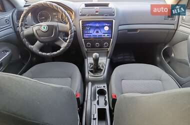 Ліфтбек Skoda Octavia 2012 в 
