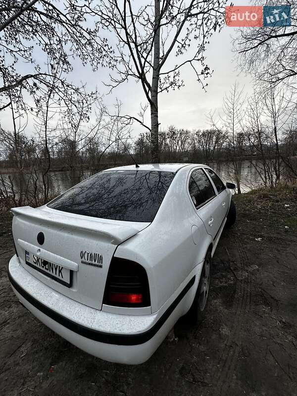 Ліфтбек Skoda Octavia 2004 в Сумах