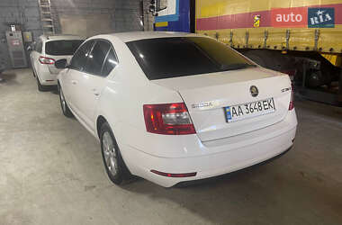 Ліфтбек Skoda Octavia 2019 в 