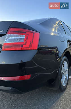 Лифтбек Skoda Octavia 2016 в 
