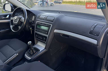 Універсал Skoda Octavia 2009 в 