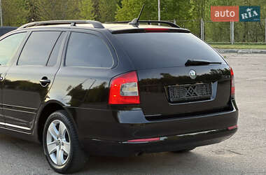 Универсал Skoda Octavia 2012 в 