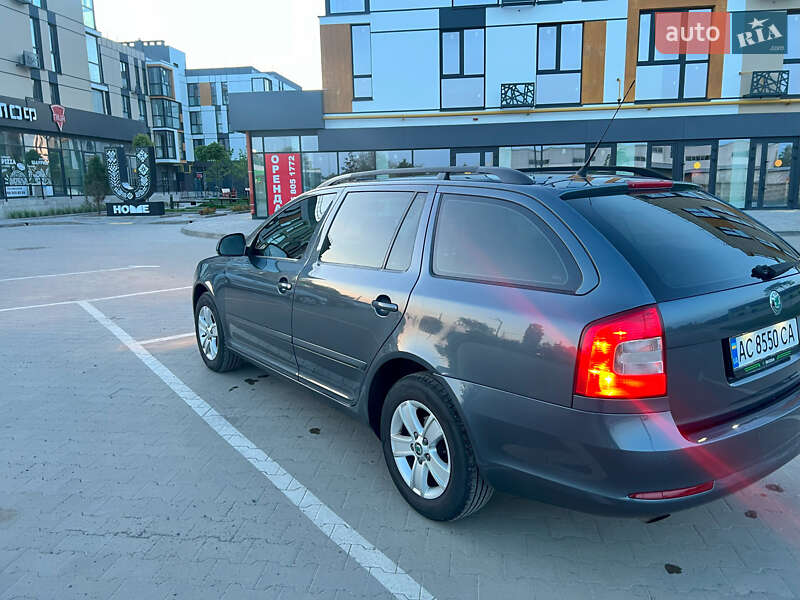 Универсал Skoda Octavia 2010 в Луцке