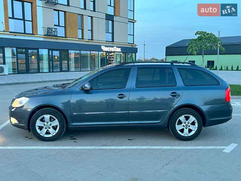 Универсал Skoda Octavia 2010 в Луцке