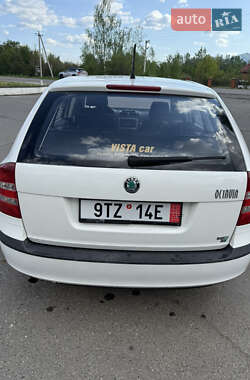 Универсал Skoda Octavia 2011 в 