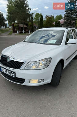 Універсал Skoda Octavia 2012 в Хусті