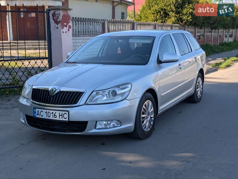 Универсал Skoda Octavia 2011 в 