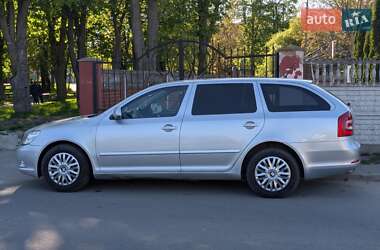 Универсал Skoda Octavia 2011 в 