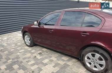 Лифтбек Skoda Octavia 2011 в 