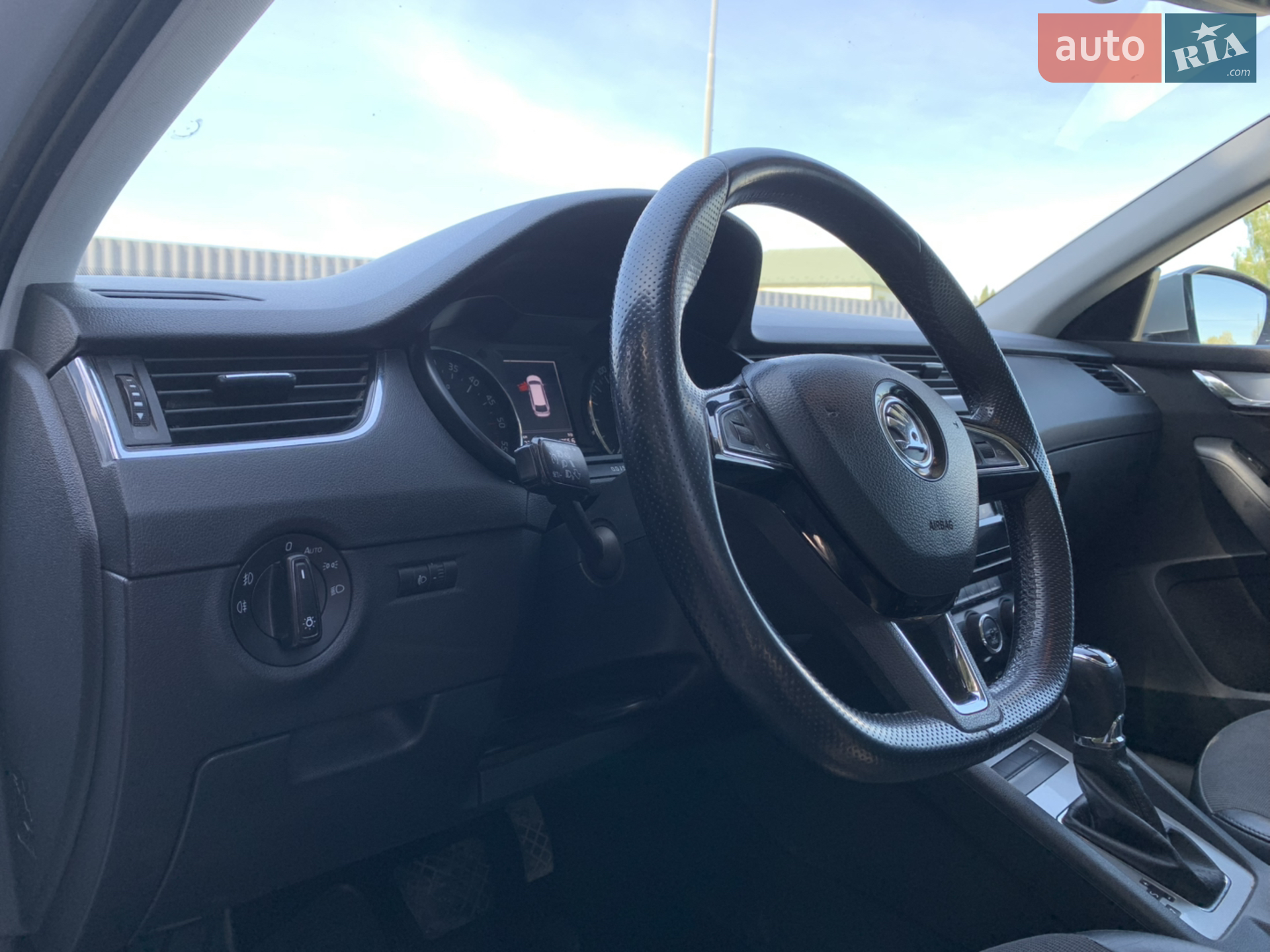 2016 Skoda Octavia - мініатюра 17