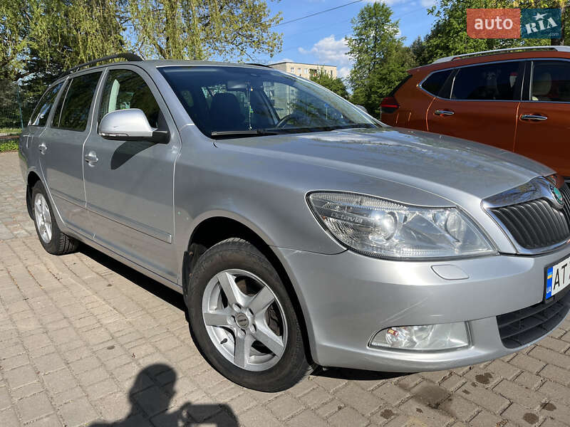 Универсал Skoda Octavia 2012 в Долине