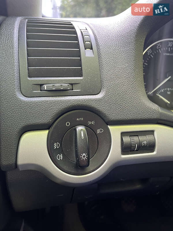 Универсал Skoda Octavia 2012 в Долине