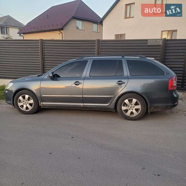 Універсал Skoda Octavia 2009 в Луцьку