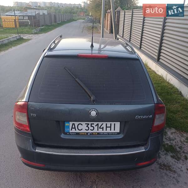 Універсал Skoda Octavia 2009 в Луцьку