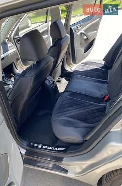 Універсал Skoda Octavia 2010 в 