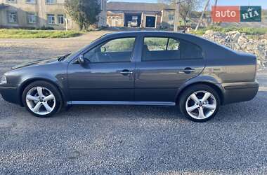 Ліфтбек Skoda Octavia 2009 в 