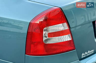 Лифтбек Skoda Octavia 2005 в 