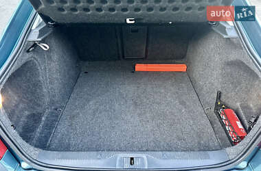 Лифтбек Skoda Octavia 2005 в 