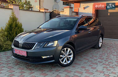 Універсал Skoda Octavia 2019 в Стрию