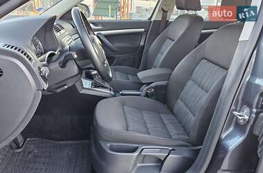 Универсал Skoda Octavia 2010 в 
