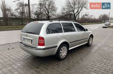 Універсал Skoda Octavia 2001 в 