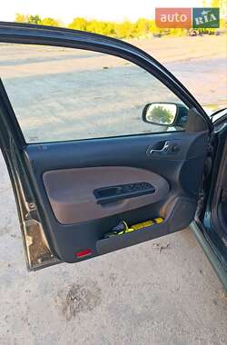 Ліфтбек Skoda Octavia 2001 в 