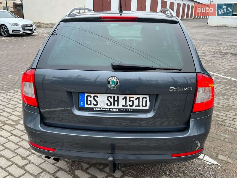 Універсал Skoda Octavia 2010 в Бучі