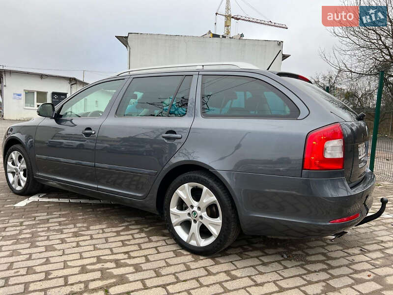 Універсал Skoda Octavia 2010 в Бучі