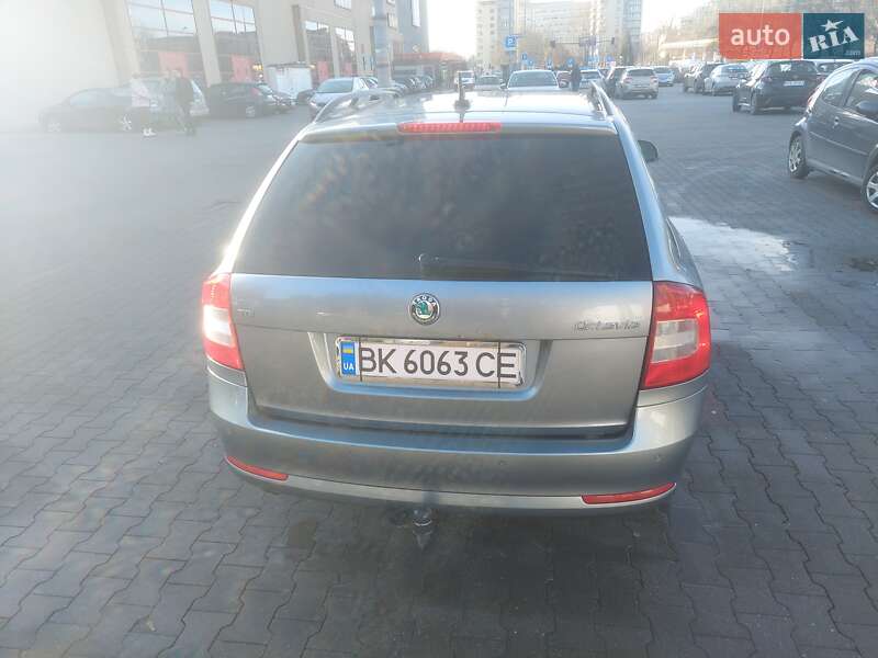 Универсал Skoda Octavia 2012 в Львове