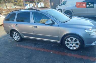 Универсал Skoda Octavia 2012 в Львове