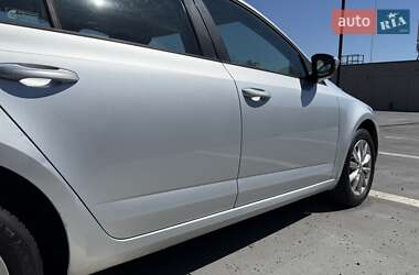 Універсал Skoda Octavia 2015 в 