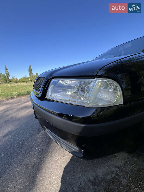 Ліфтбек Skoda Octavia 2006 в Сновську