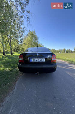 Лифтбек Skoda Octavia 2006 в 