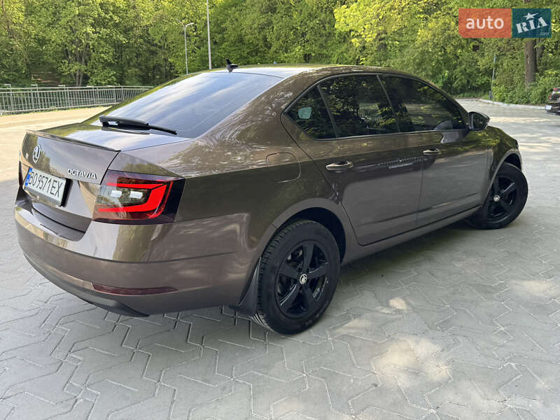 Лифтбек Skoda Octavia 2018 в Тернополе