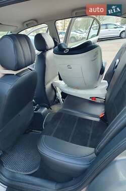 Лифтбек Skoda Octavia 2009 в 